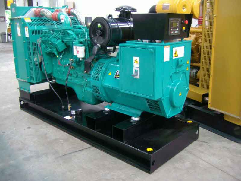 東風(fēng)康明斯發(fā)電機(jī)組
